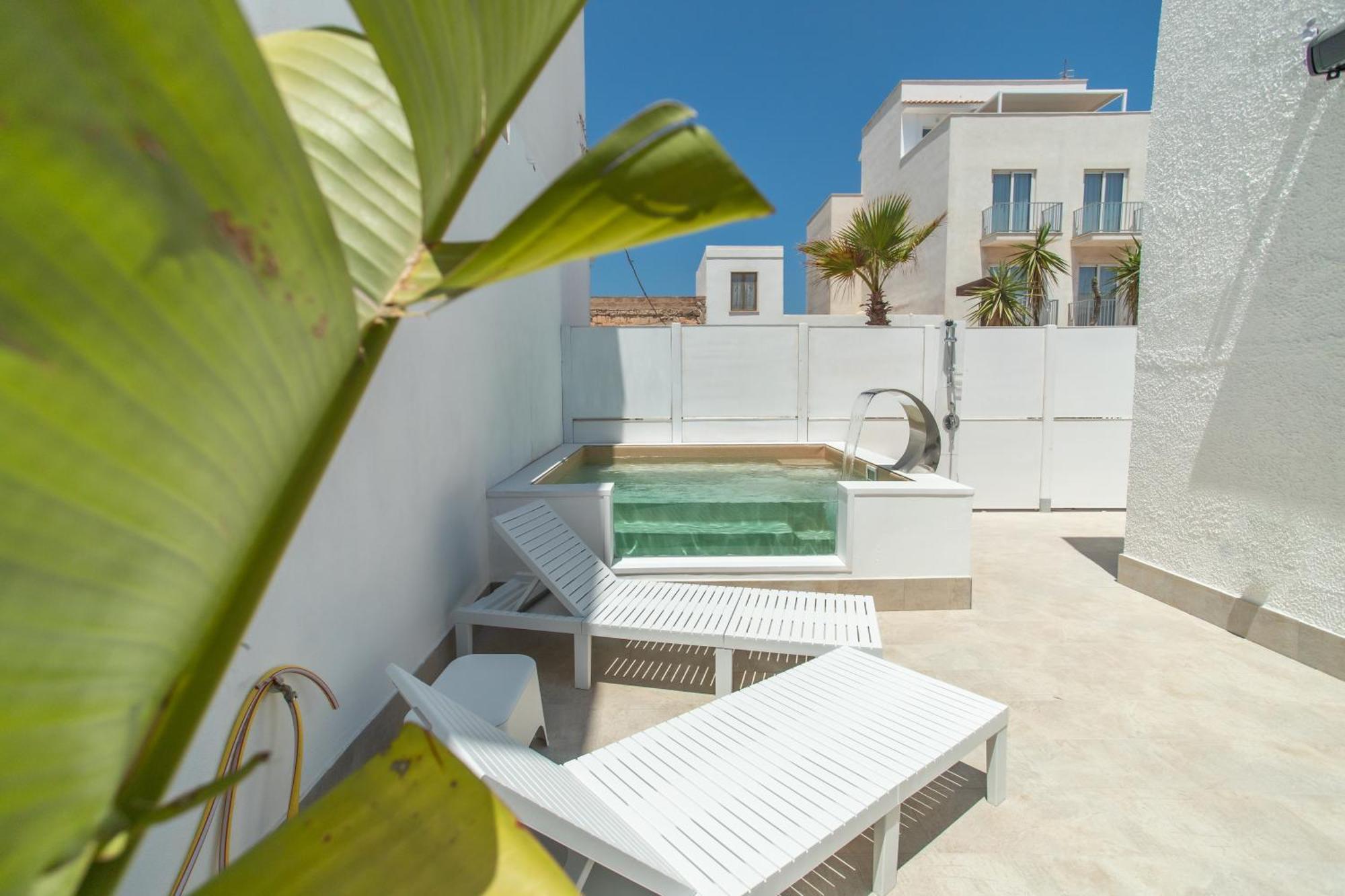 Hotel Le Grotte à Lampedusa Extérieur photo